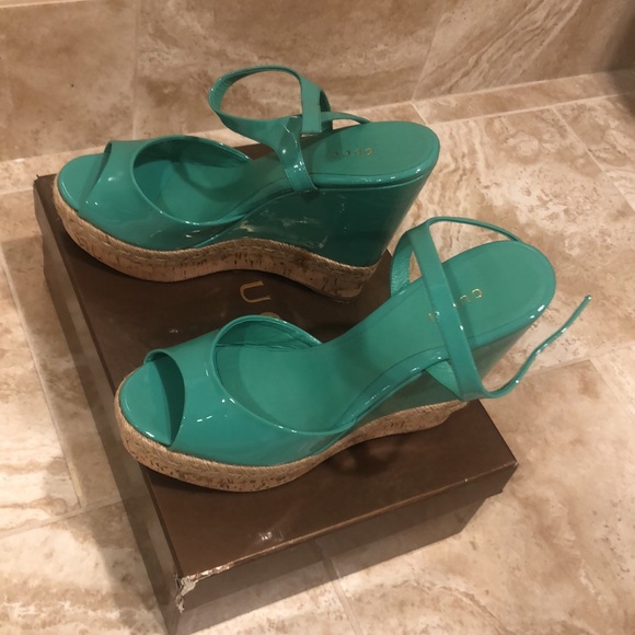 Authentic Gucci Wedges - Picture 6 of 8